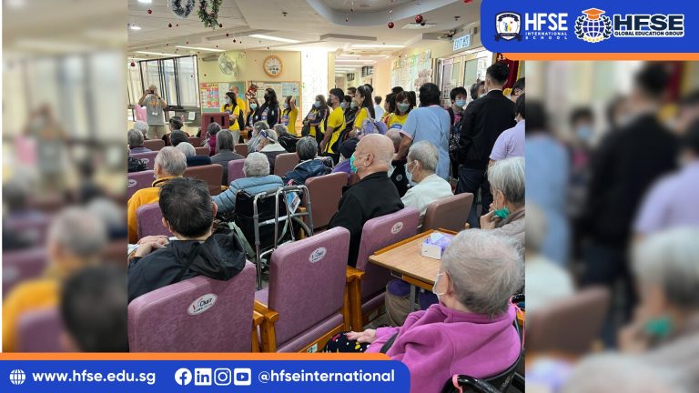 Team Building-group picture-hongkong-outreach-elderly-3